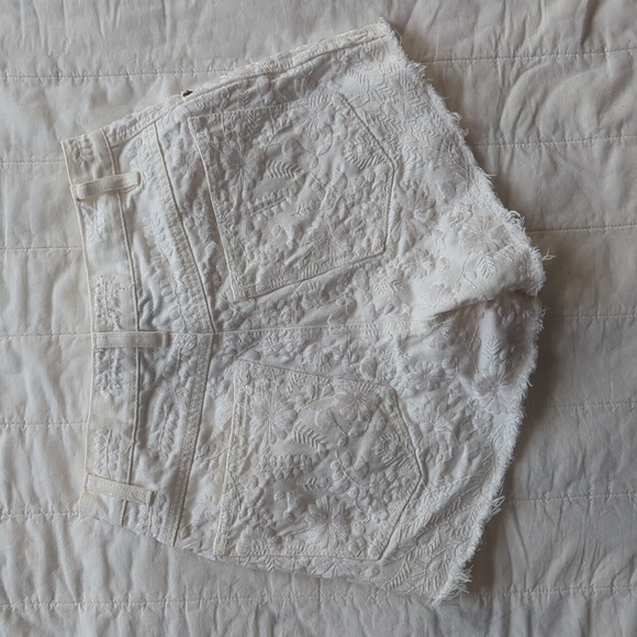 Free People | Embroidered Shorts | 25 - Picture 2 of 6